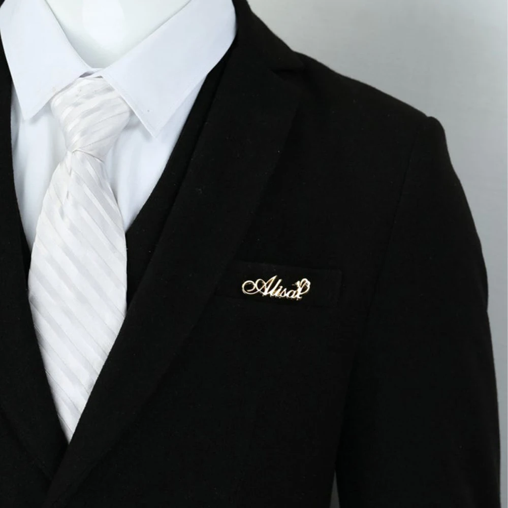 Personalized Custom Name Brooch Men Fashion Stainless Steel Gold Name Pins Nameplate Brooch Wedding Anniversary Gift for Husband
Personalized Custom Name Brooch Men Fashion Stainless Steel Gold Name Pins Nameplate Brooch Wedding Anniversary Gift for Husband