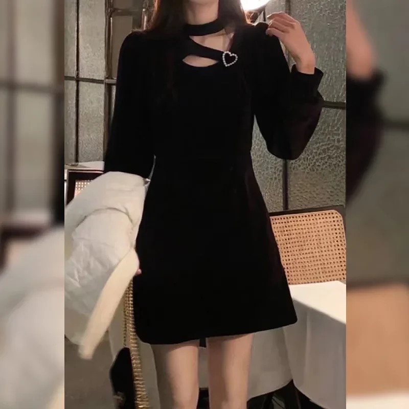 French Hepburn Style Dress for Women, Autumn Dress, High-end Sense of New Black Slim with Coat and Base Skirt 
French Hepburn Style Dress for Women, Autumn Dress, High-end Sense of New Black Slim with Coat and Base Skirt