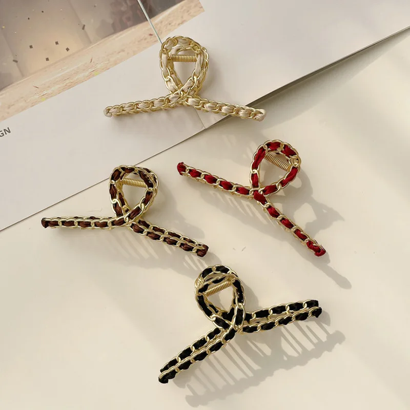 Simple Hair Clips for Hair Accessories for Women Elegant Wool Weaving Alloy Cross Wash Clip Girls Accessory New Headwear Apparel
Simple Hair Clips for Hair Accessories for Women Elegant Wool Weaving Alloy Cross Wash Clip Girls Accessory New Headwear Apparel