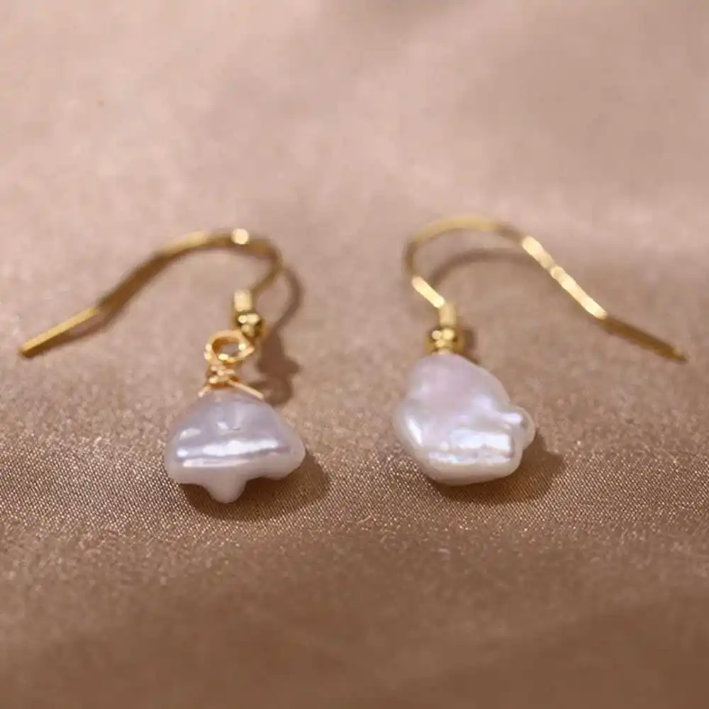 Lucky White Baroque Pearl Earrings 18k Eardrop Diy Gift Holiday gifts Wedding Cultured VALENTINE'S DAY Women Hook Mother's Day
Lucky White Baroque Pearl Earrings 18k Eardrop Diy Gift Holiday gifts Wedding Cultured VALENTINE'S DAY Women Hook Mother's Day