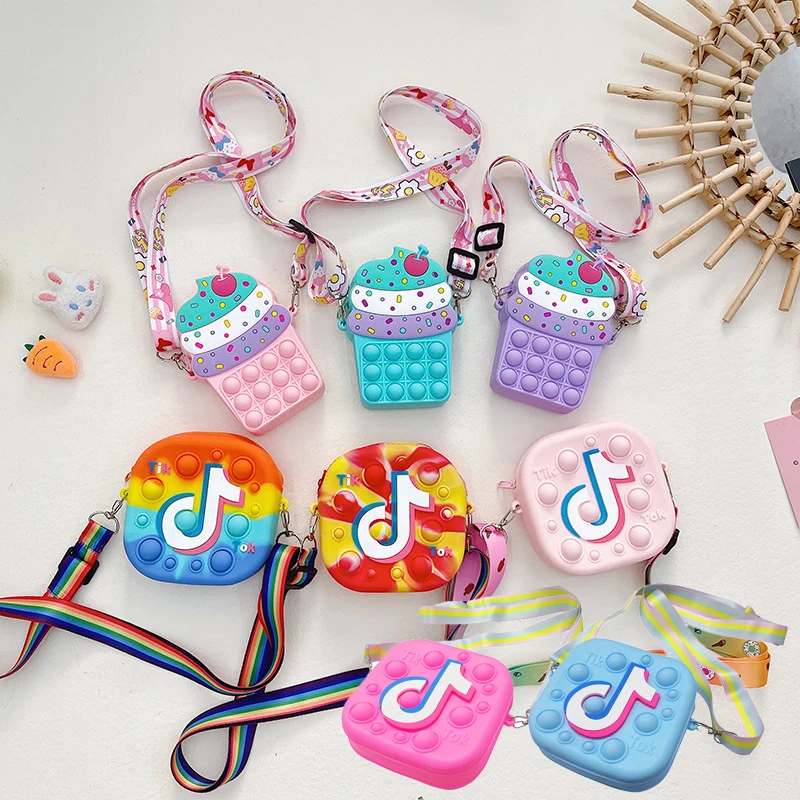 New Fashion Funko Pop Fidget Toys Push Bubbles Rainbow Coin Purse Anti-Stress Relieve Children Sensory Decompression Toy for Kid
New Fashion Funko Pop Fidget Toys Push Bubbles Rainbow Coin Purse Anti-Stress Relieve Children Sensory Decompression Toy for Kid