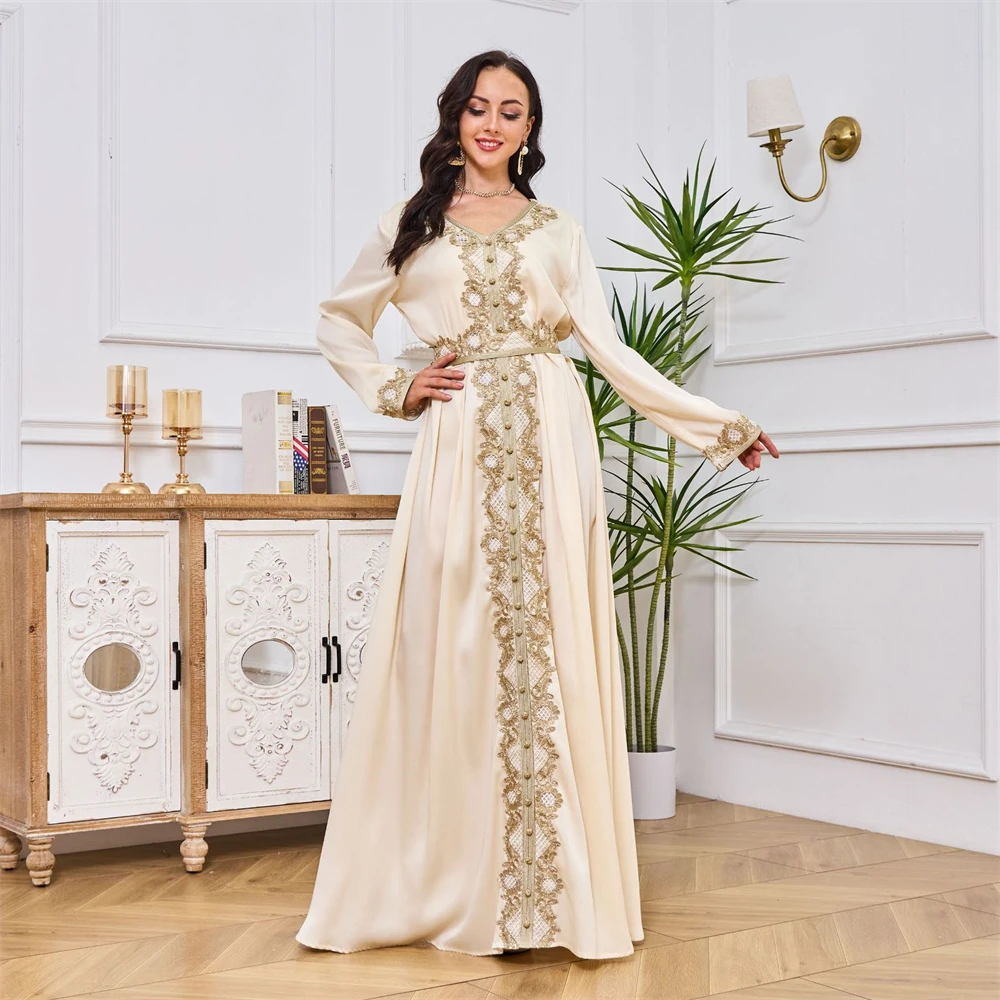 Arabic Muslim Women Abayas for Eid Party Gown Embroidery Long Dress Turkey Ramadan Kaftan Islamic Dubai Jalabiya Morocco Vestido
Arabic Muslim Women Abayas for Eid Party Gown Embroidery Long Dress Turkey Ramadan Kaftan Islamic Dubai Jalabiya Morocco Vestido