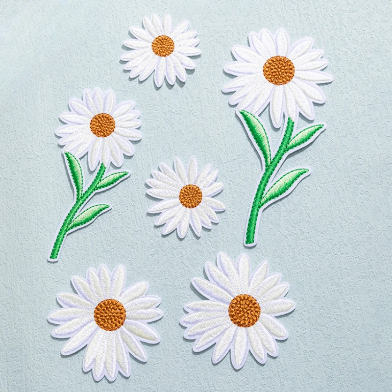 50pcs/Lot Luxury Embroidery Patch Chrysanthemum Flower Underwear Bra Shirt Bag Clothing Decoration Accessory Craft Diy Applique
50pcs/Lot Luxury Embroidery Patch Chrysanthemum Flower Underwear Bra Shirt Bag Clothing Decoration Accessory Craft Diy Applique