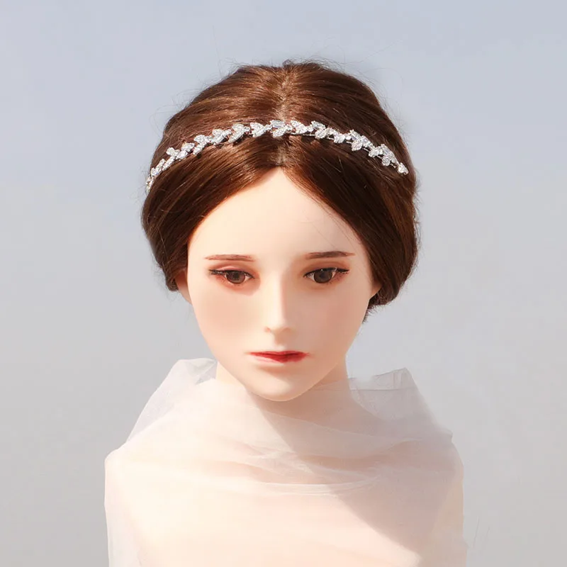 High-end Light Luxury Zircon Headband Handmade Crystal Daily Wear Hair Band Bridesmaid Flower Girl Simple Dress Jewelry NA
High-end Light Luxury Zircon Headband Handmade Crystal Daily Wear Hair Band Bridesmaid Flower Girl Simple Dress Jewelry NA