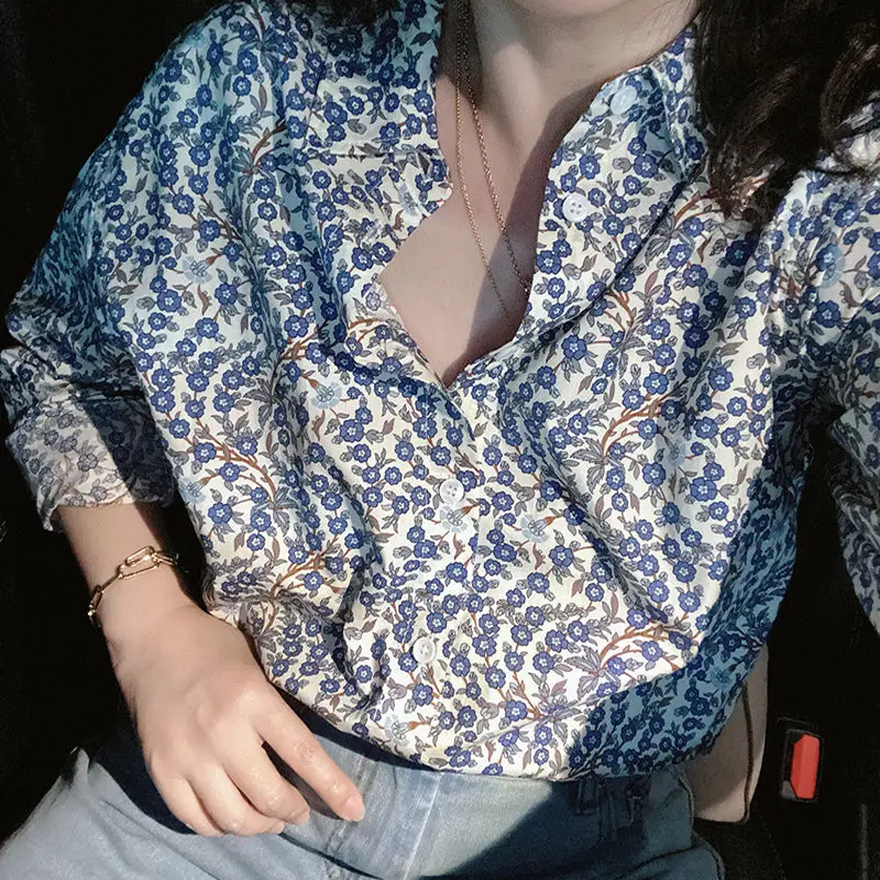 2022 Summer New Fashion Comfortable Casual Sexy Shirt Printed Floral Loose Large Size Slimming Long-sleeved Shirt Womens Jacket
2022 Summer New Fashion Comfortable Casual Sexy Shirt Printed Floral Loose Large Size Slimming Long-sleeved Shirt Womens Jacket