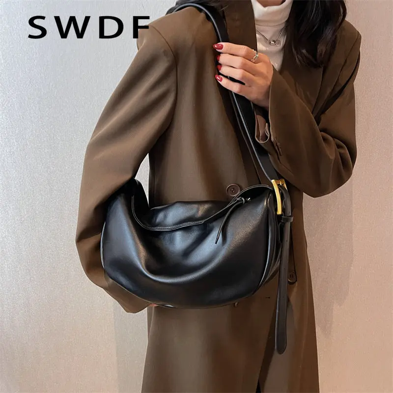 2023 Crossbody Bags for Women Large Capacity Luxury Handbags Solid Soft Shoulder Bags Female Travel Hobos Bag Vintage Sac New
2023 Crossbody Bags for Women Large Capacity Luxury Handbags Solid Soft Shoulder Bags Female Travel Hobos Bag Vintage Sac New