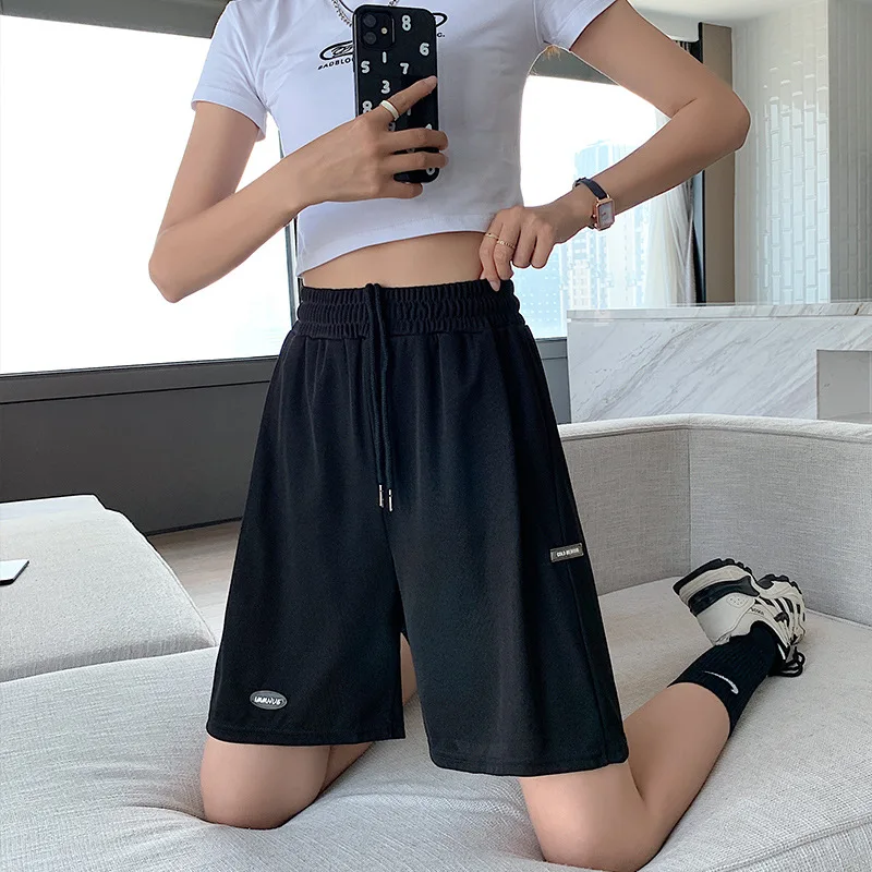 Black Ice Silk Straight Shorts Women's Summer Thin Section Loose High Waist Straight Thin Pink Casual Sports Wide Leg Knee Pants
Black Ice Silk Straight Shorts Women's Summer Thin Section Loose High Waist Straight Thin Pink Casual Sports Wide Leg Knee Pants