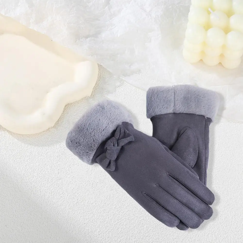 Перчатки женские зимние с бантом, изысканный дизайн, плюшевые мягкие с пятью пальцами, с защитой от ветра и тепла, для езды на велосипеде
Перчатки женские зимние с бантом, изысканный дизайн, плюшевые мягкие с пятью пальцами, с защитой от ветра и тепла, для езды на велосипеде
