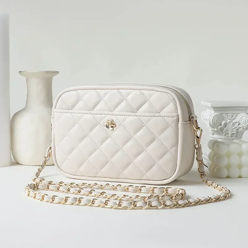 women bag 
women bag