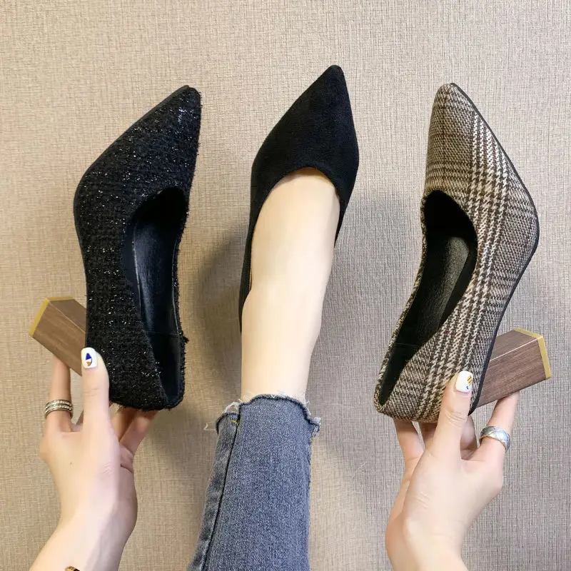 New Women Pumps Fashion Thick High Heel Female Sexy Office Pointed Toe Work Plaid Print Pump Shoes Ladies Footwear Heels E53
New Women Pumps Fashion Thick High Heel Female Sexy Office Pointed Toe Work Plaid Print Pump Shoes Ladies Footwear Heels E53