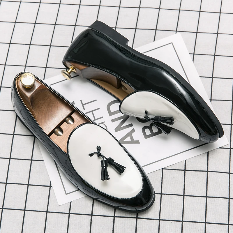 LUXURY ITALIAN LOAFERS MEN DRESS SHOES FASHION HAND-MADE SLIP ON TASSEL LOAFERS WEDDING OFFICE SHOES CASUAL MEN SHOES LEATHER
LUXURY ITALIAN LOAFERS MEN DRESS SHOES FASHION HAND-MADE SLIP ON TASSEL LOAFERS WEDDING OFFICE SHOES CASUAL MEN SHOES LEATHER