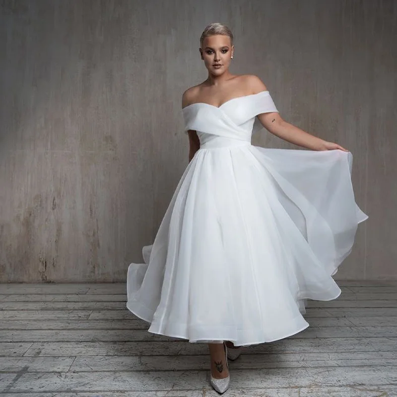 Simple Off The Shoulder Sweetheart Organza Wedding Dresses 2023 Boho Floor Length vestido para boda playa Beach
Simple Off The Shoulder Sweetheart Organza Wedding Dresses 2023 Boho Floor Length vestido para boda playa Beach
