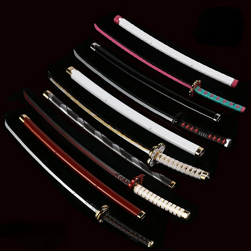 Demon Slayers 25CM Real Katana Model Demon Slayer Battle Cutting-edge Props Crafts Sword Cosplay Animation Weapon Ornaments
Demon Slayers 25CM Real Katana Model Demon Slayer Battle Cutting-edge Props Crafts Sword Cosplay Animation Weapon Ornaments