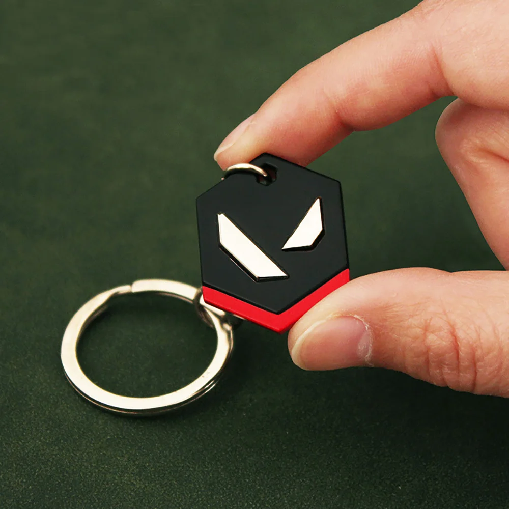 Valorant Thugs Fist Enamel Keychain for Men Geometric Pendant Metal Key Ring Fans Collectible Jewelry Gift
Valorant Thugs Fist Enamel Keychain for Men Geometric Pendant Metal Key Ring Fans Collectible Jewelry Gift