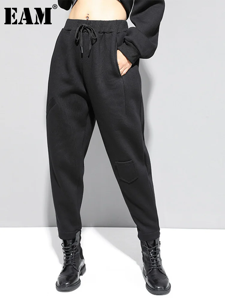 

[EAM] черные плотные повседневные шаровары с высокой эластичной резинкой на талии, новые свободные брюки для женщин, модные весенне-осенние 2023 1DF4690