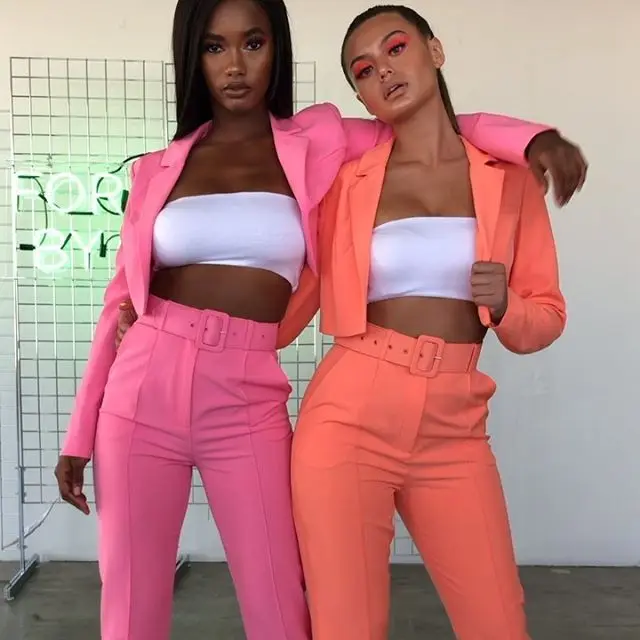 2022 Ol Style Women's 2-piece Set Temperament Commuter Solid Color V-neck High Waist Long Sleeve Suit + 9-point Trouser Belt Set
2022 Ol Style Women's 2-piece Set Temperament Commuter Solid Color V-neck High Waist Long Sleeve Suit + 9-point Trouser Belt Set