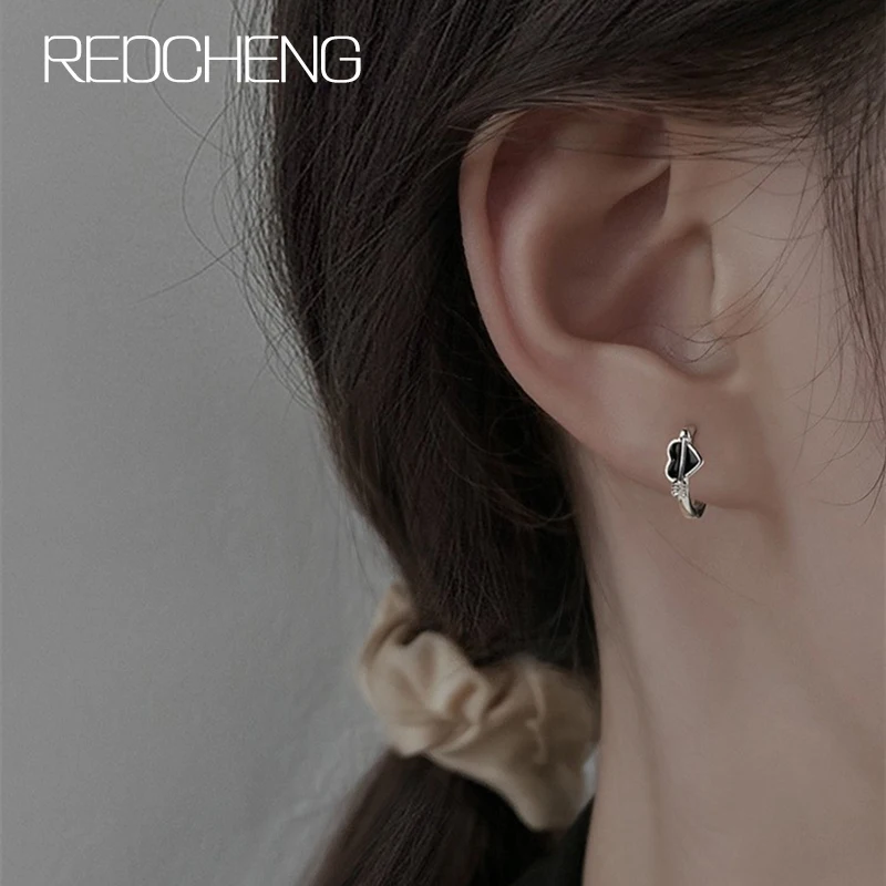 Серьги REDCHENG предотвращающие аллергию в виде лепестков с шариками для женщин, модный дизайн, геометрические Креативные украшения в стиле па...
Серьги REDCHENG предотвращающие аллергию в виде лепестков с шариками для женщин, модный дизайн, геометрические Креативные украшения в стиле па...