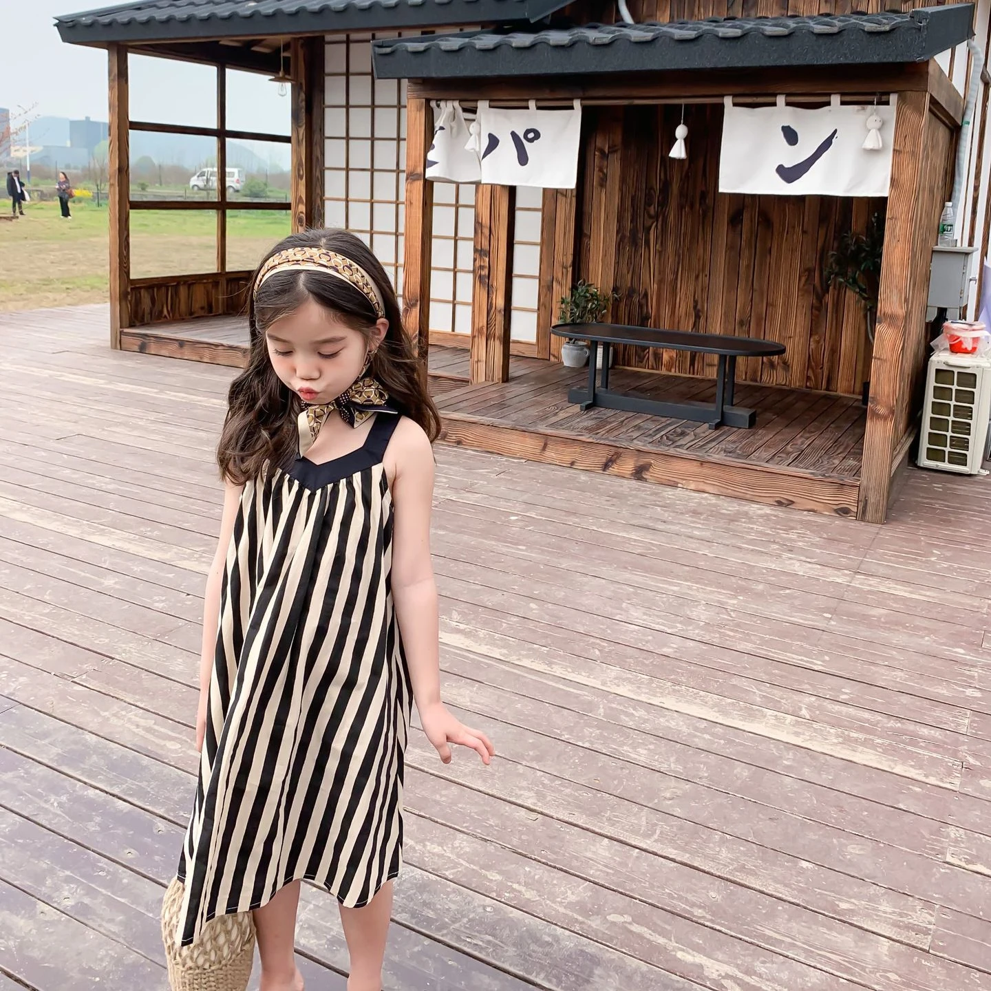 2 To 6 Years, 2022 New Girls Cute Dress Beach Dot Stripe Fashion Baby Backless Dress Sundress Children Sundress A354
2 To 6 Years, 2022 New Girls Cute Dress Beach Dot Stripe Fashion Baby Backless Dress Sundress Children Sundress A354