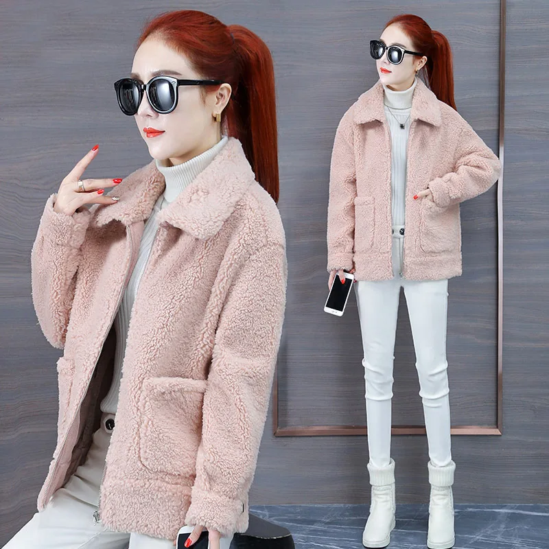 New Women's Jackets Imitation Lamb Wool Coat Cardigan Faux Fur Tops Warmth Korean Fashion Autumn and Winter Hoodie
New Women's Jackets Imitation Lamb Wool Coat Cardigan Faux Fur Tops Warmth Korean Fashion Autumn and Winter Hoodie