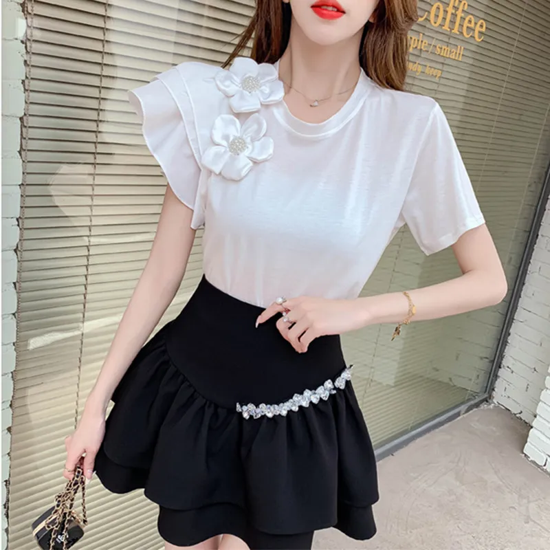 Spring 2 Piece set Women Fashion three-dimensional flower top T-shir+High Waist diamond Skirt Suit FemaleTwo-piece Suit Autumn
Spring 2 Piece set Women Fashion three-dimensional flower top T-shir+High Waist diamond Skirt Suit FemaleTwo-piece Suit Autumn