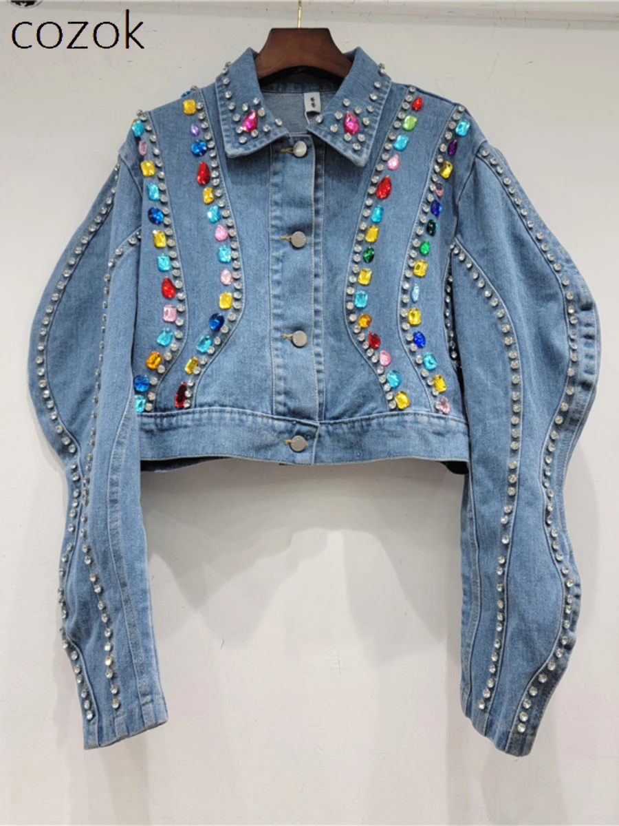 Women's Cowboy Coat 2023 Autumn New Fashion Polo Collar Beaded Profile Long Sleeve Jackets Streetwear Versatile Denim Jacket
Women's Cowboy Coat 2023 Autumn New Fashion Polo Collar Beaded Profile Long Sleeve Jackets Streetwear Versatile Denim Jacket