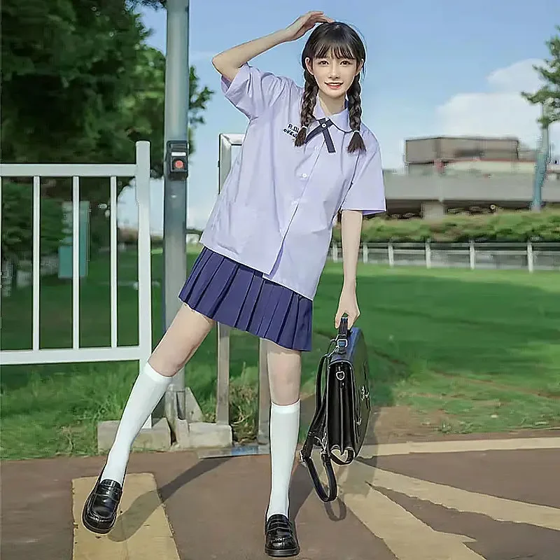 Women Girls JK Uniform Thai Style School Uniforms Seifuku Short Sleeve Embroidered Shirt Three-piece Set Pleated Skirt Student
Women Girls JK Uniform Thai Style School Uniforms Seifuku Short Sleeve Embroidered Shirt Three-piece Set Pleated Skirt Student