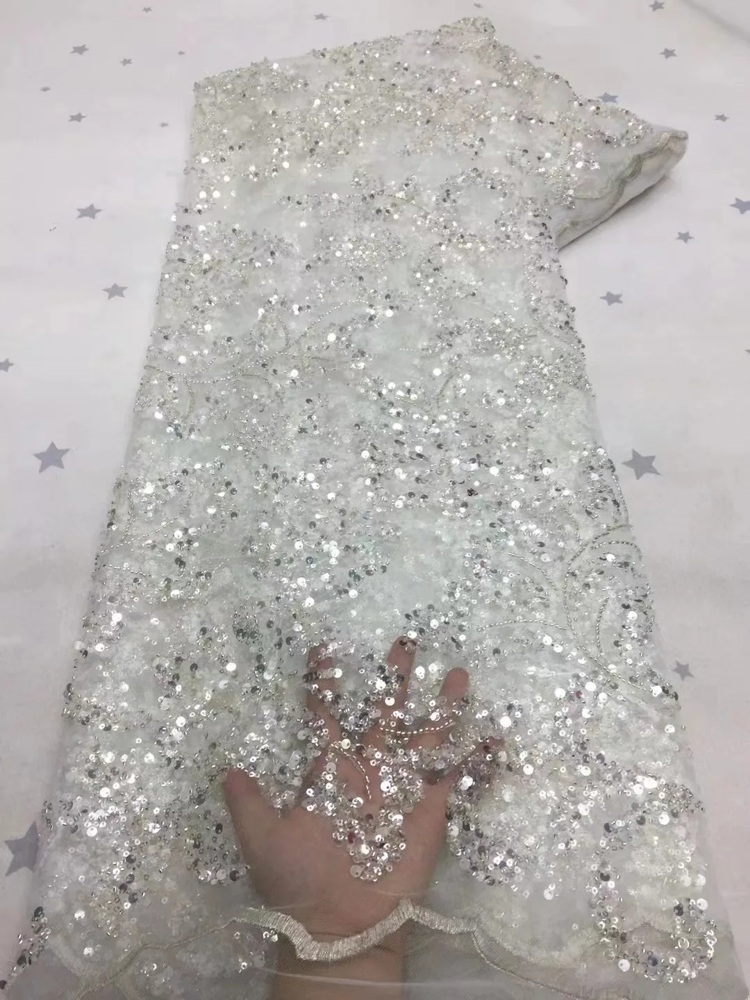 2022 Nigerian Luxury Sequins Tulle Lace African 3D Embroidered High Quality 5 Yards Fabric Hand Make Beads For Wedding Dress
2022 Nigerian Luxury Sequins Tulle Lace African 3D Embroidered High Quality 5 Yards Fabric Hand Make Beads For Wedding Dress