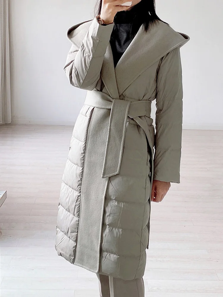 Fitaylor Winter Women White Duck Down Coat Female Hooded Sash Tie Up Long Jacket Casual Loose Wool Patchwork Puffer Outwear
Fitaylor Winter Women White Duck Down Coat Female Hooded Sash Tie Up Long Jacket Casual Loose Wool Patchwork Puffer Outwear