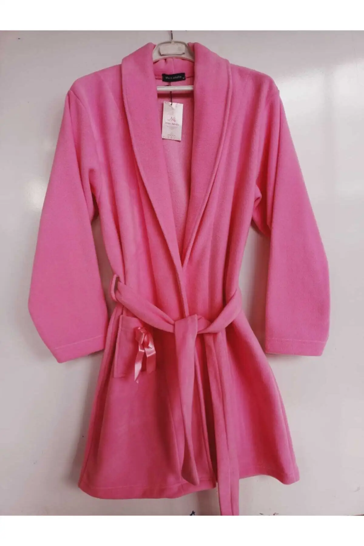 Dressing Gown Powder Welsoft Fleece Fashion Robe Robe Robe Sexy Peignoir Kimono Bride Sleepwear Night Gown
Dressing Gown Powder Welsoft Fleece Fashion Robe Robe Robe Sexy Peignoir Kimono Bride Sleepwear Night Gown