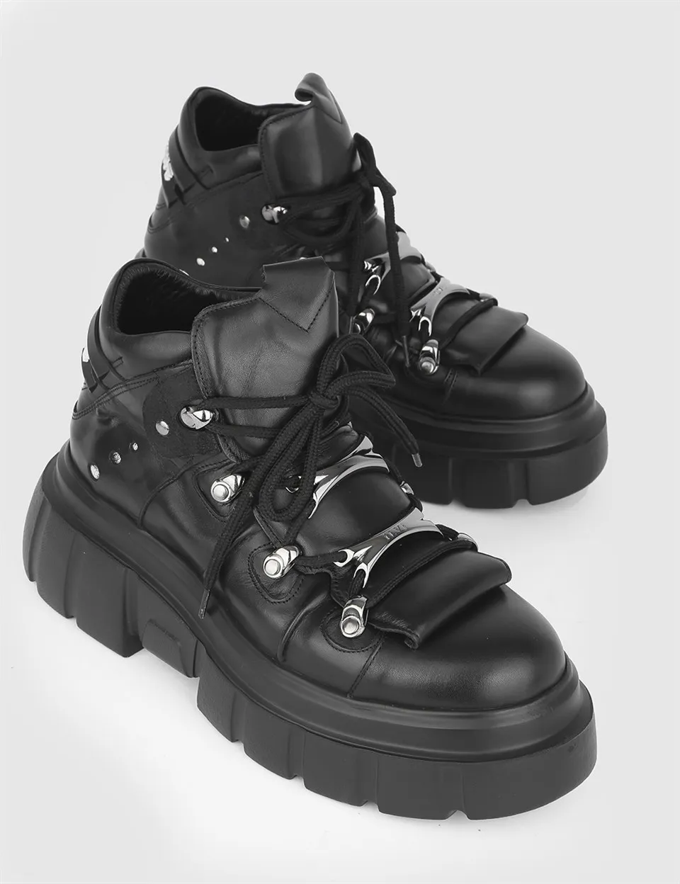ILVi-Genuine Leather Handmade Atalante Black Leather Women's Boot Women Shoes 2021 Fall/Winter
ILVi-Genuine Leather Handmade Atalante Black Leather Women's Boot Women Shoes 2021 Fall/Winter