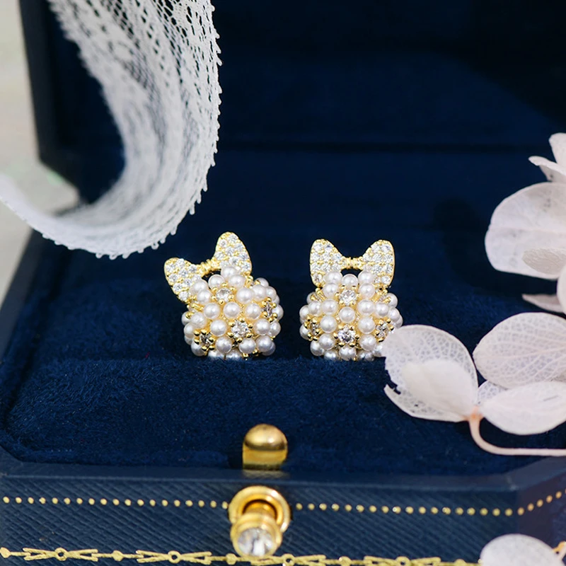 Vintage Full Inlaid CZ Pearl Bowknot Women Earring 14K Real Gold Bling CZ Stud Earrings Wedding Daily Brincos Bijoux Pendant
Vintage Full Inlaid CZ Pearl Bowknot Women Earring 14K Real Gold Bling CZ Stud Earrings Wedding Daily Brincos Bijoux Pendant