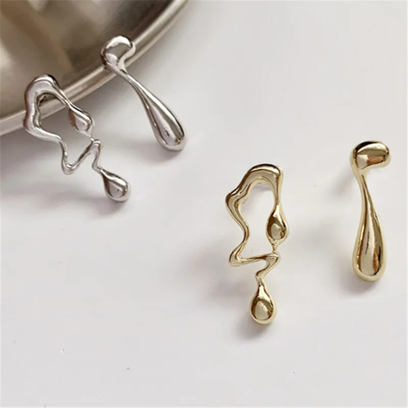 Metal Geometric Asymmetric Notes Stud Earrings South Korea Fashion Temperament Personality Girl Women Jewelry Gift Accessories
Metal Geometric Asymmetric Notes Stud Earrings South Korea Fashion Temperament Personality Girl Women Jewelry Gift Accessories