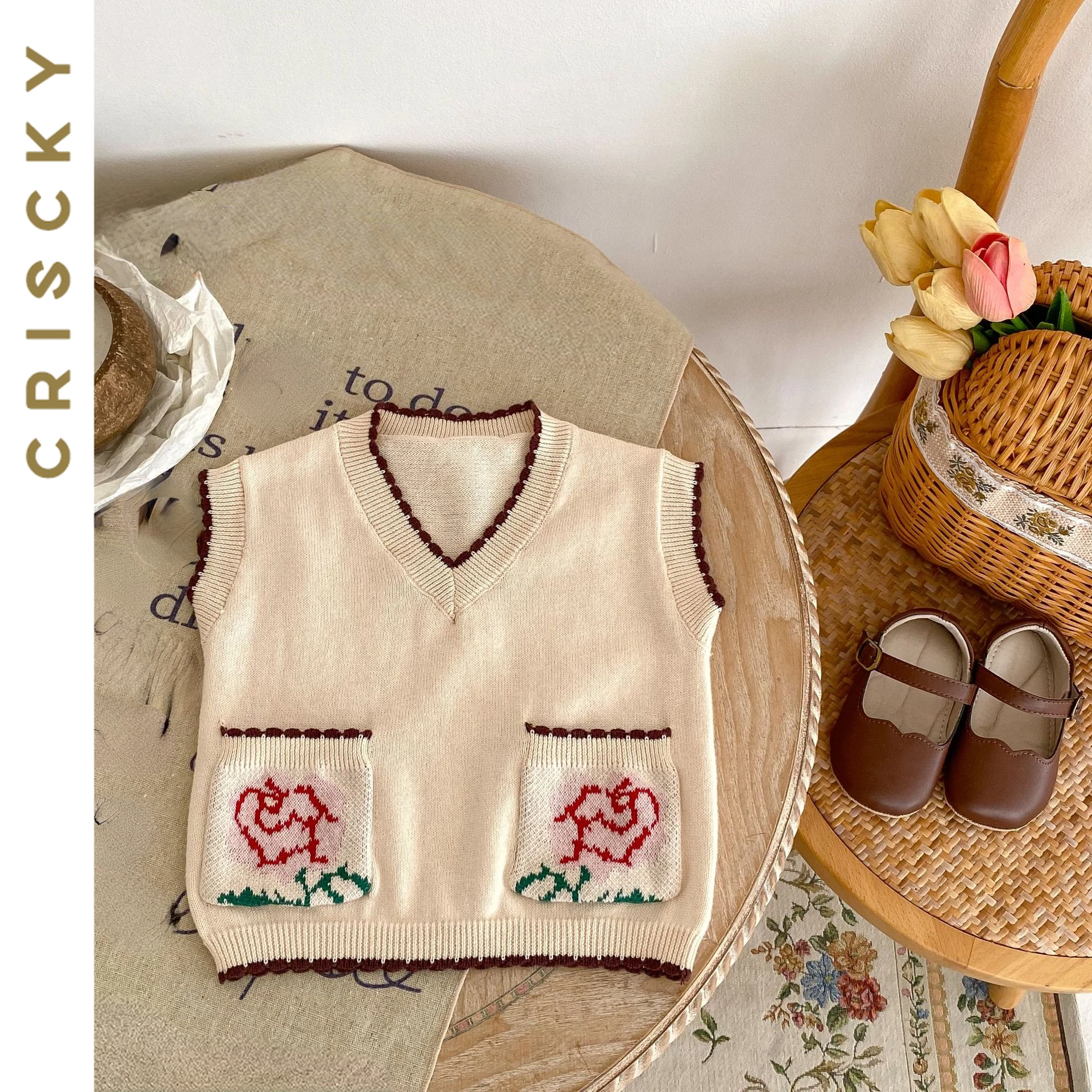 Autumn Winter Baby Girls Sweaters Kids Knitted Vest 2023 New Baby Girl Pullover Vest Kids Toddler Outerwear Clothing
Autumn Winter Baby Girls Sweaters Kids Knitted Vest 2023 New Baby Girl Pullover Vest Kids Toddler Outerwear Clothing