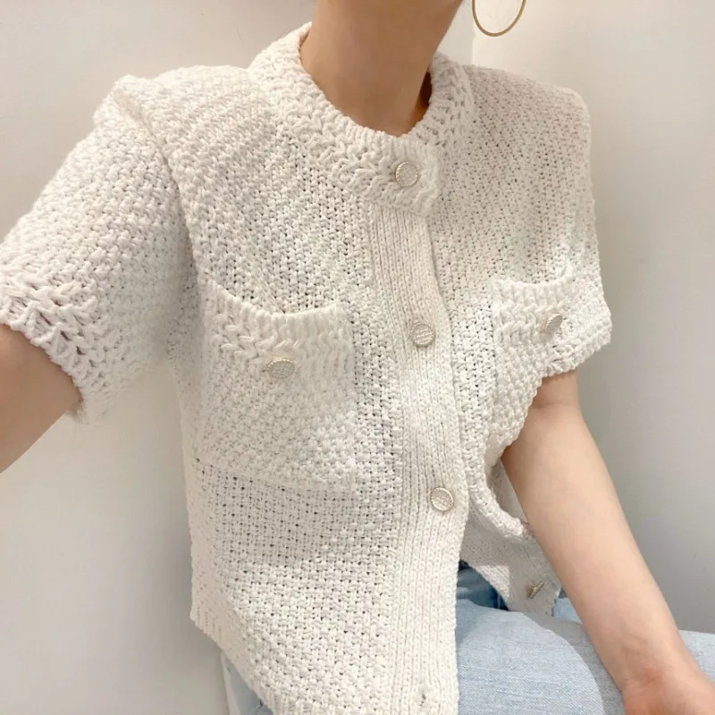Women Summer Knit Top Round Neck Short Sleeve Knitted T-Shirt Button Up T Shirt Ladies Outfits Sexy y2k korean clothing knitwear
Women Summer Knit Top Round Neck Short Sleeve Knitted T-Shirt Button Up T Shirt Ladies Outfits Sexy y2k korean clothing knitwear