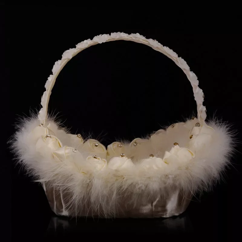 Flower Girl Baskets The Fabric Lace Decoration Cute Handle Flower Girl Basket White Flower Basket for Wedding Decoration
Flower Girl Baskets The Fabric Lace Decoration Cute Handle Flower Girl Basket White Flower Basket for Wedding Decoration
