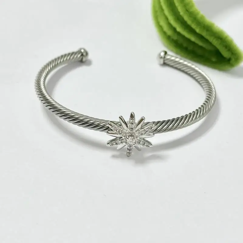 David Y Sunflower Zirconia Bracelet Fashionable and Stylish White Gold and Copper Plated Personalized for Women Jewelry
David Y Sunflower Zirconia Bracelet Fashionable and Stylish White Gold and Copper Plated Personalized for Women Jewelry