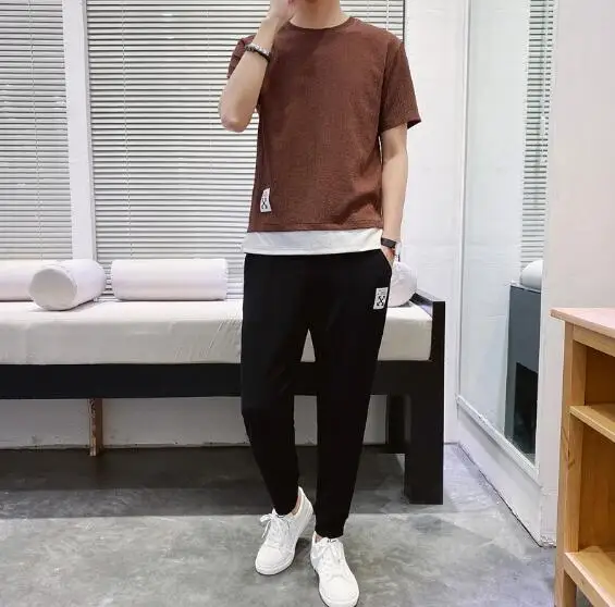 Summer short-sleeved t-shirt men's new trendy handsome clothes casual tops
Summer short-sleeved t-shirt men's new trendy handsome clothes casual tops