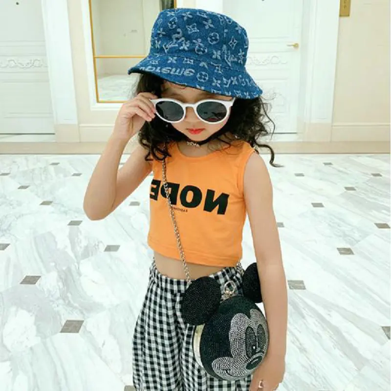 Fashion Toddler Baby Girls Clothes Summer Solid Color Letter Streetwear Sleeveless Strap Tank Tops Casual Children Vest Top
Fashion Toddler Baby Girls Clothes Summer Solid Color Letter Streetwear Sleeveless Strap Tank Tops Casual Children Vest Top