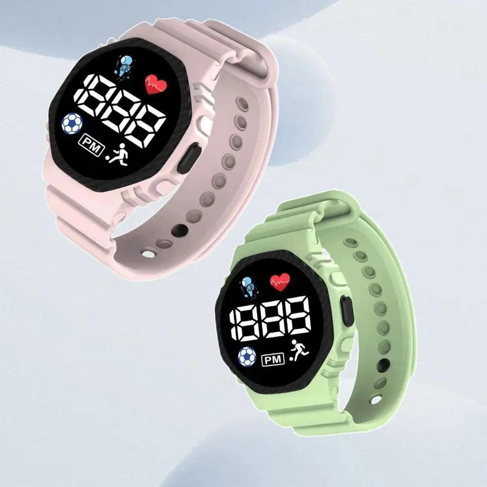 Long Endurance Lightweight LED Fashion Football Pattern Digital Watch for Outdoor
Long Endurance Lightweight LED Fashion Football Pattern Digital Watch for Outdoor