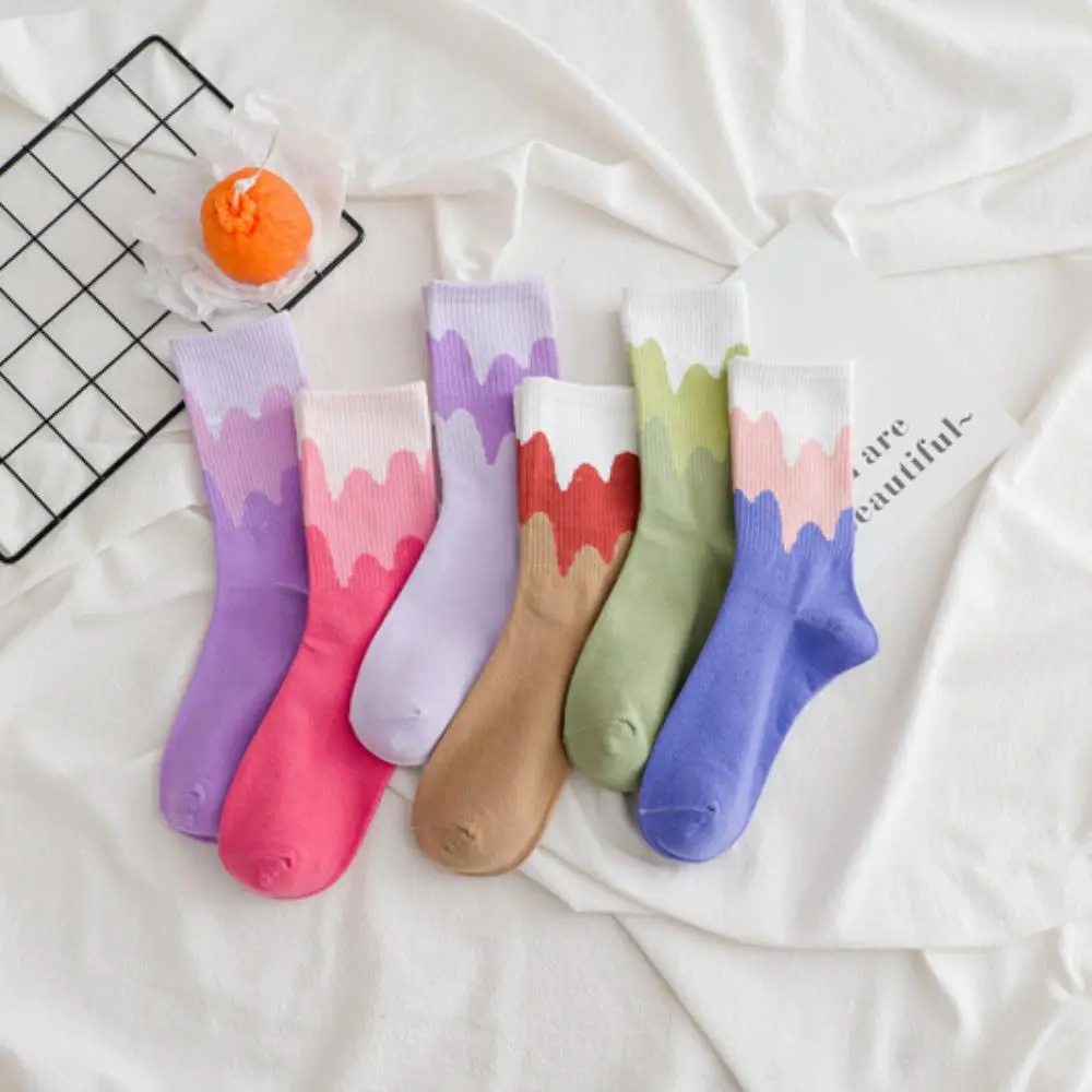 Woman Socks Autumn Ice Cream Socks Women Trend Embroidry Breathable Deodorant Comfortable Cotton Long Socks
Woman Socks Autumn Ice Cream Socks Women Trend Embroidry Breathable Deodorant Comfortable Cotton Long Socks