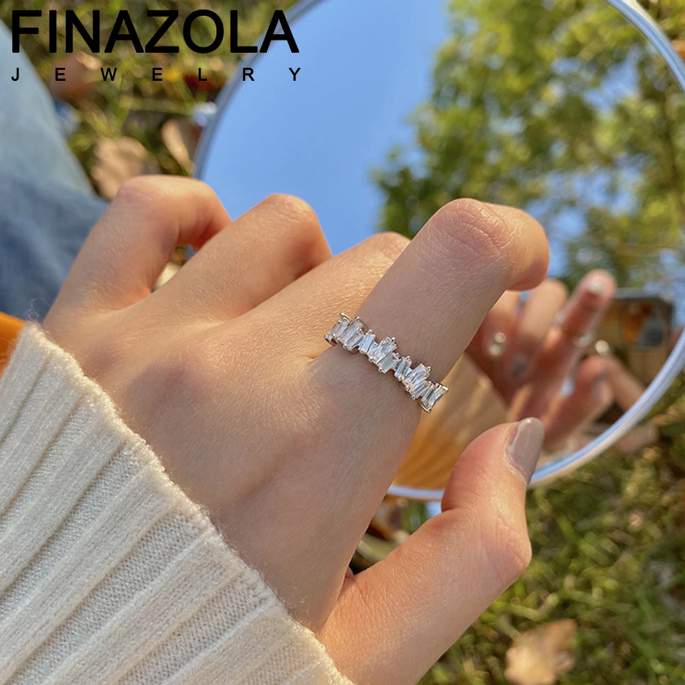 FINAZOLA Fashion Sparkling Zircon Open Ring For Women Engagement Party Accessories Personality Irregular Crystal Finger Jewelry
FINAZOLA Fashion Sparkling Zircon Open Ring For Women Engagement Party Accessories Personality Irregular Crystal Finger Jewelry