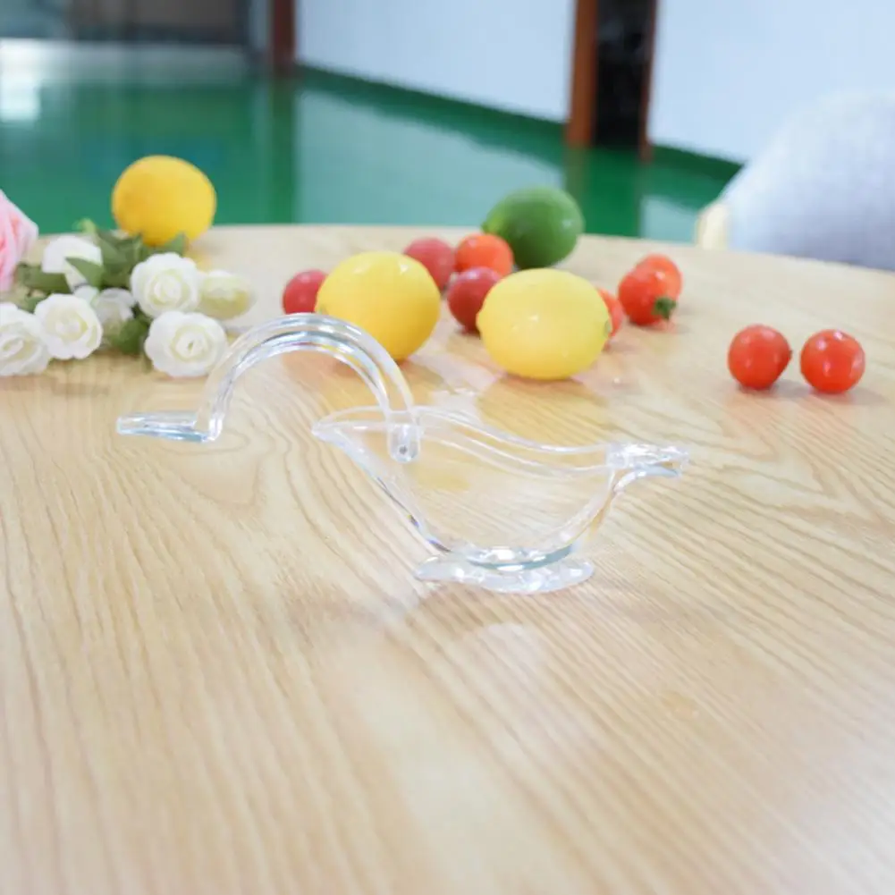 Simple Fruit Extractor Handy Transparent Transparent Manual Fruit Juicer Acrylic Lemon Juicer for Gifts
Simple Fruit Extractor Handy Transparent Transparent Manual Fruit Juicer Acrylic Lemon Juicer for Gifts
