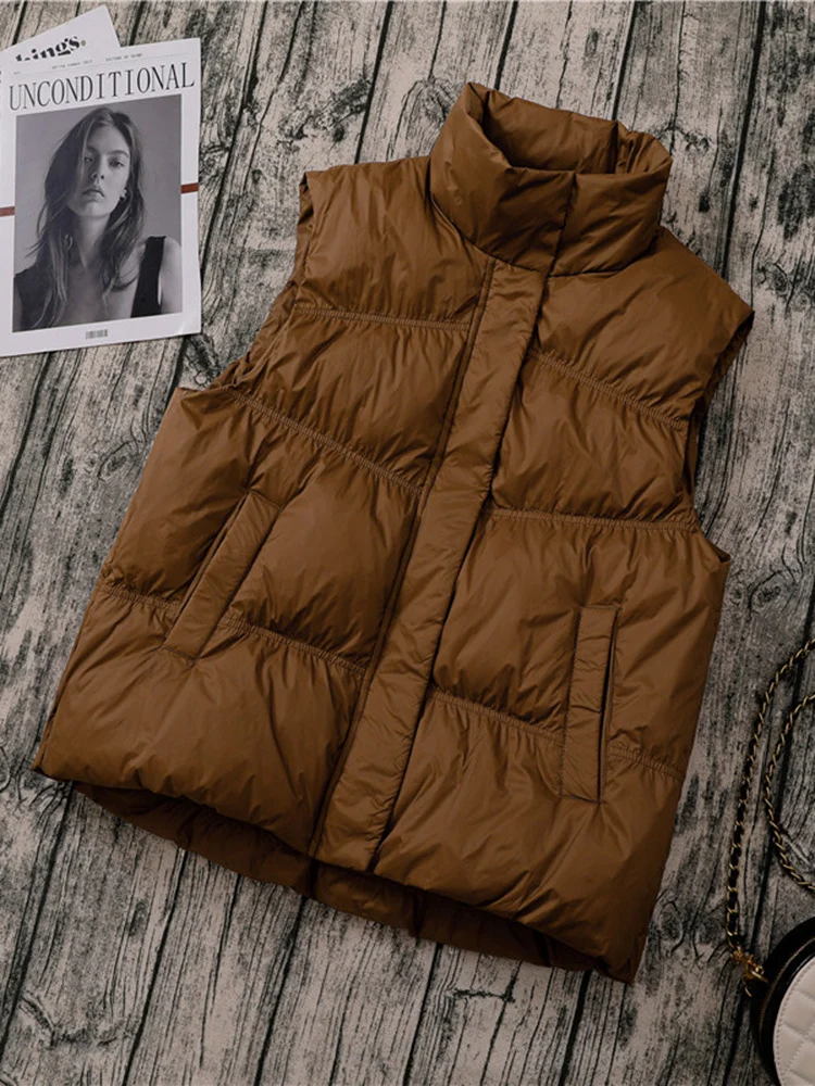 Winter Oversize Duck Down Jacket Women Quilted Short Warm Basic Vest Ultra Light Thin Casual Waistcoat ED1853
Winter Oversize Duck Down Jacket Women Quilted Short Warm Basic Vest Ultra Light Thin Casual Waistcoat ED1853