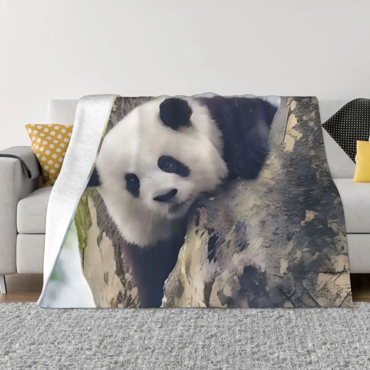 Huahua Panda Animal Blanket Warm Cozy Flannel Fleece Throw Blankets for Bedding Travel Camping 
Huahua Panda Animal Blanket Warm Cozy Flannel Fleece Throw Blankets for Bedding Travel Camping