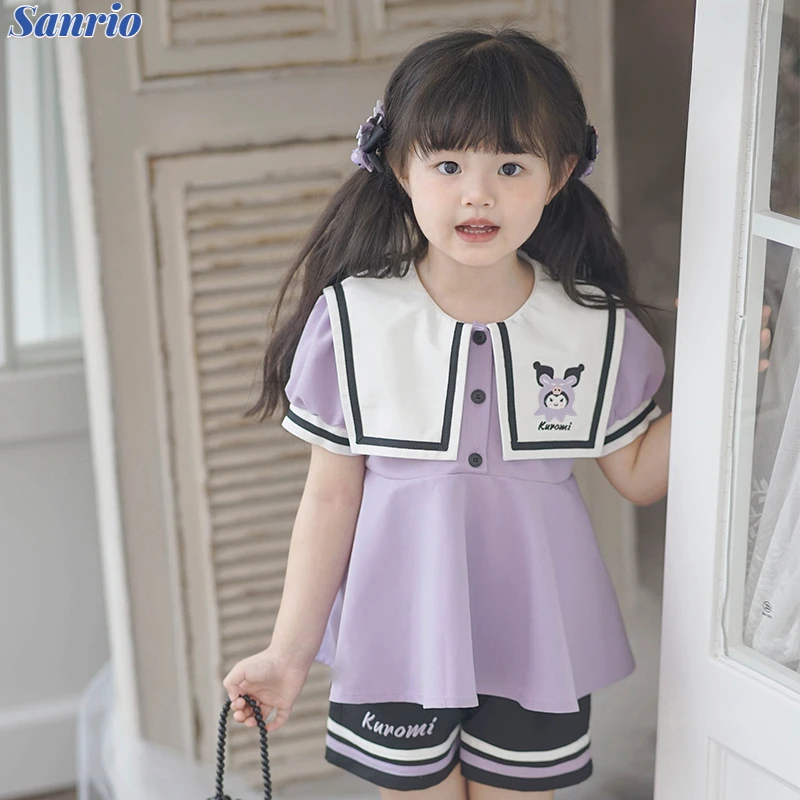 Милые шорты для девочек Sanrio Kuromi с коротким рукавом Мультяшные аниме модные новые летние детские шорты в стиле колледжа Повседневные детские подарки
Милые шорты для девочек Sanrio Kuromi с коротким рукавом Мультяшные аниме модные новые летние детские шорты в стиле колледжа Повседневные детские подарки
