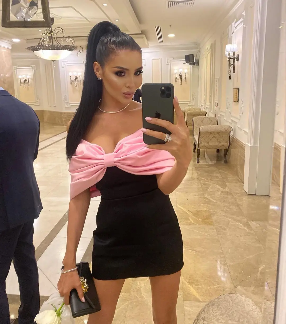 New Fashion Women Black Pink Patchwork Bandage Mini Sexy Sleeveless Elegant Bodycon Party Dress
New Fashion Women Black Pink Patchwork Bandage Mini Sexy Sleeveless Elegant Bodycon Party Dress