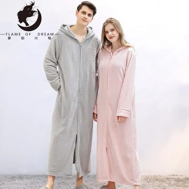 Flame Of Dreamwinter Zipper Bathrobe Hooded Robe Couples Padded Flannel Long Homeclothes 2266
Flame Of Dreamwinter Zipper Bathrobe Hooded Robe Couples Padded Flannel Long Homeclothes 2266