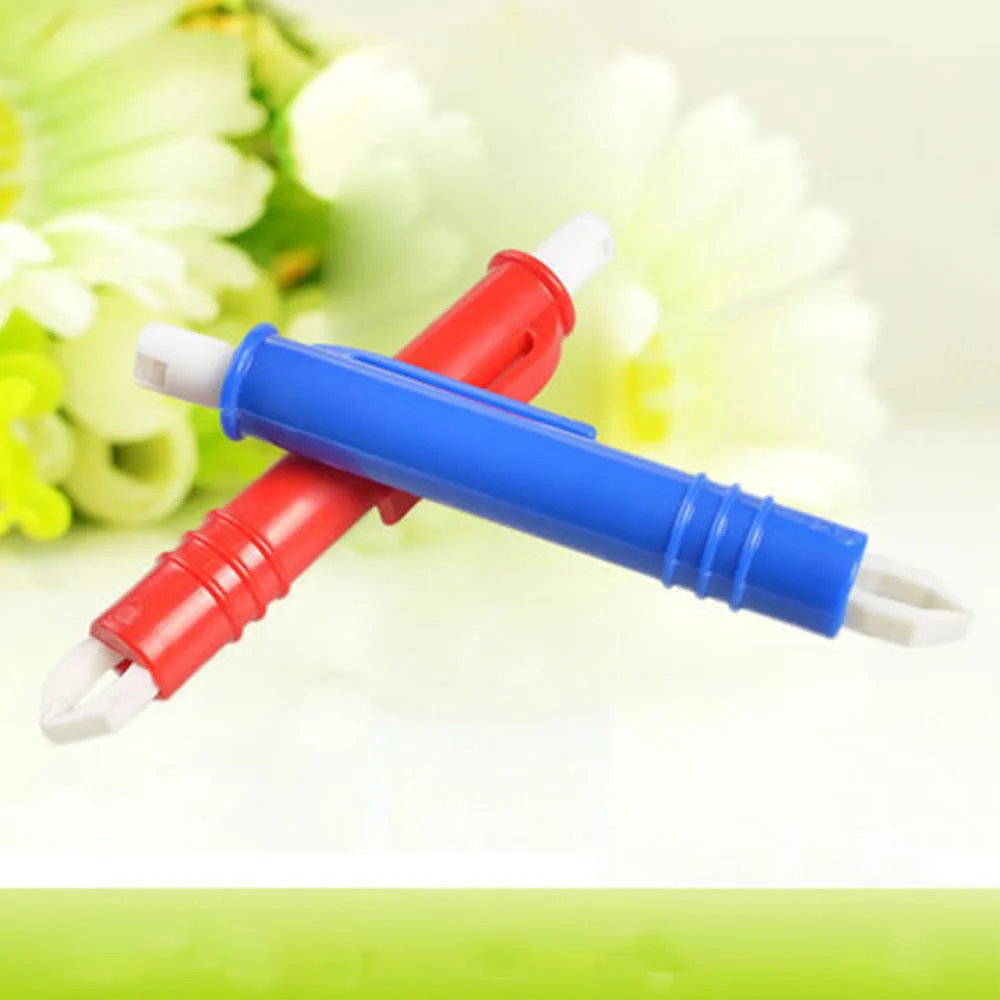 New 1pc Pet Flea Remover Tool Plastic Scratching Hook Remover Pet Cat Dog Grooming Supplies Tick Removal Tool Tweezers Clip
New 1pc Pet Flea Remover Tool Plastic Scratching Hook Remover Pet Cat Dog Grooming Supplies Tick Removal Tool Tweezers Clip