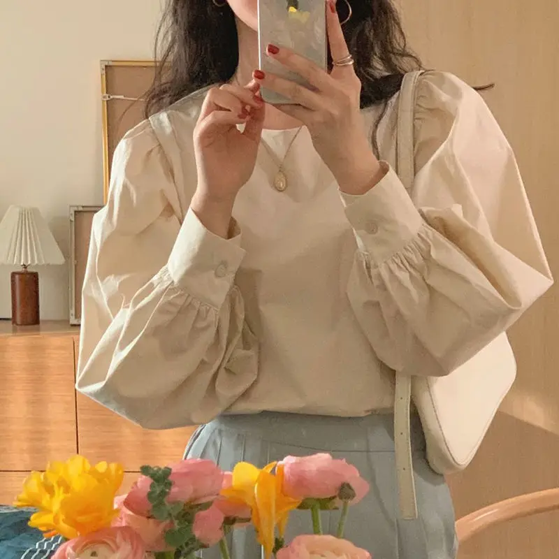 HOUZHOU Puff Sleeve White Blouse Women Fashion 2022 Chic Elegant Shirts Female Autumn Korean Fashion Vintage Aesthetic Top
HOUZHOU Puff Sleeve White Blouse Women Fashion 2022 Chic Elegant Shirts Female Autumn Korean Fashion Vintage Aesthetic Top