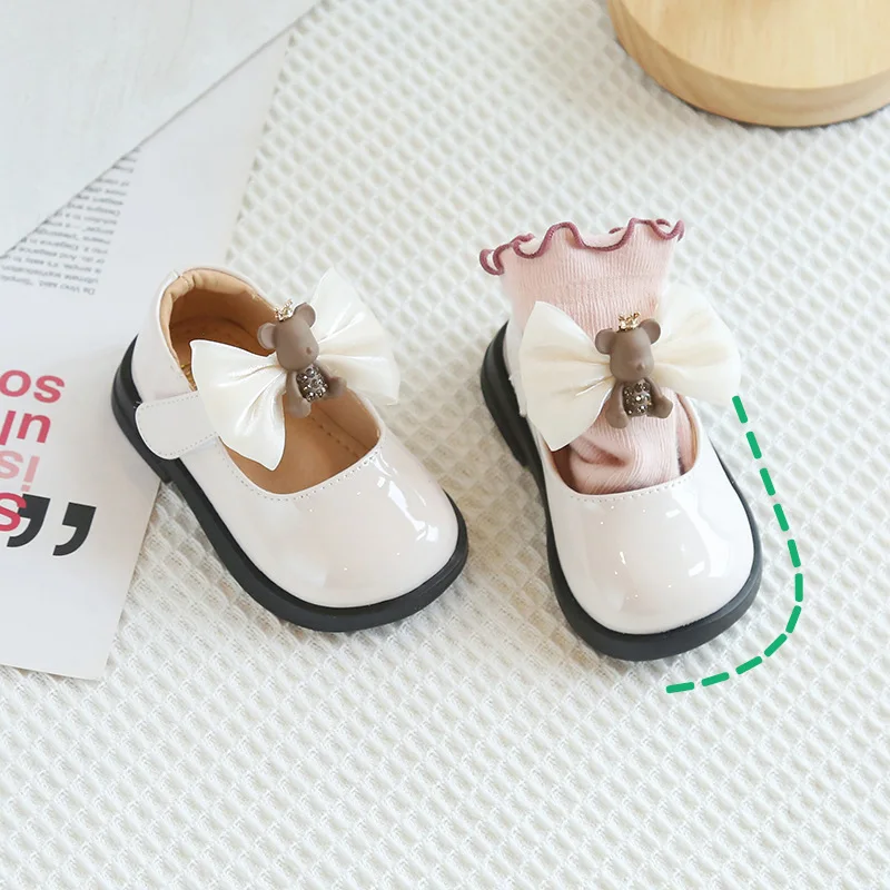 Spring Autumn Baby Girls Leather Shoes Solid Color Princess Shoes Children's Single Flats Shoes Toddler First Walkers
Spring Autumn Baby Girls Leather Shoes Solid Color Princess Shoes Children's Single Flats Shoes Toddler First Walkers